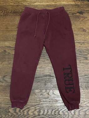 True Religion Maroon Sweatpants Joggers Small